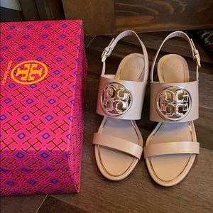 Tory Burch sandals with box and recipet
